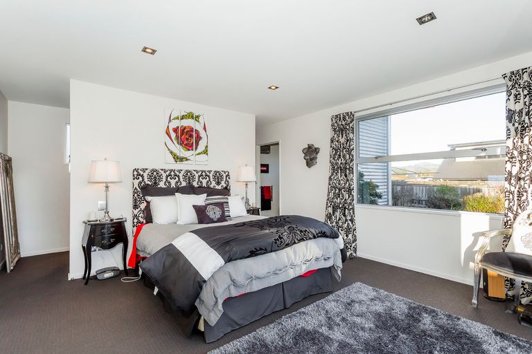 Photo of property in 30 Irwin Logan Drive, Mosgiel, 9024