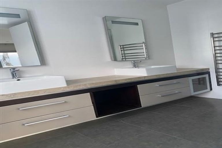 Photo of property in 26 Melanesia Road, Kohimarama, Auckland, 1071