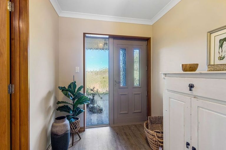 Photo of property in 102 Tricketts Road, West Melton, Christchurch, 7676