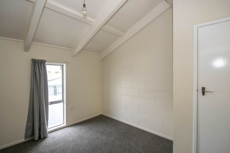 Photo of property in 5b Carvell Street, Blenheim, 7201