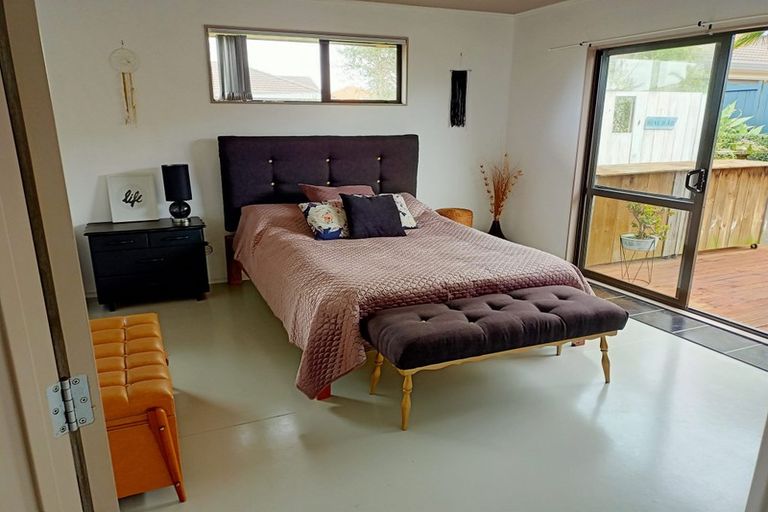 Photo of property in 42 Katerini Grove, Papamoa Beach, Papamoa, 3118