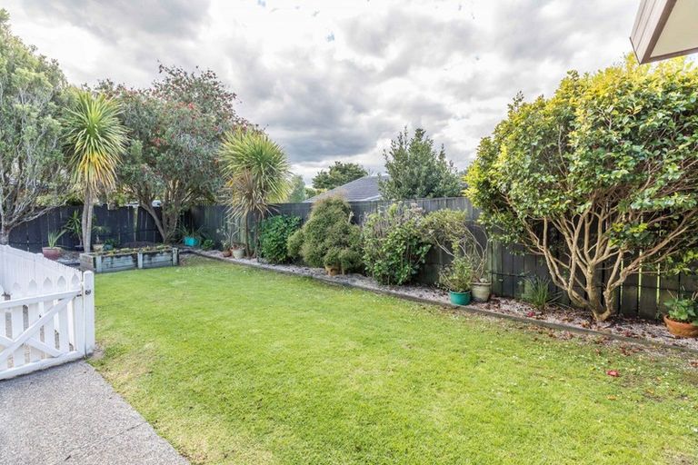 Photo of property in 7/39 Swanson Road, Henderson, Auckland, 0610