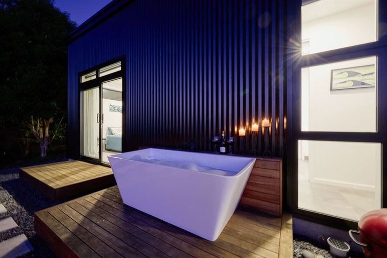 Photo of property in 3 Ingles Drive, Kaikoura Flat, Kaikoura, 7371