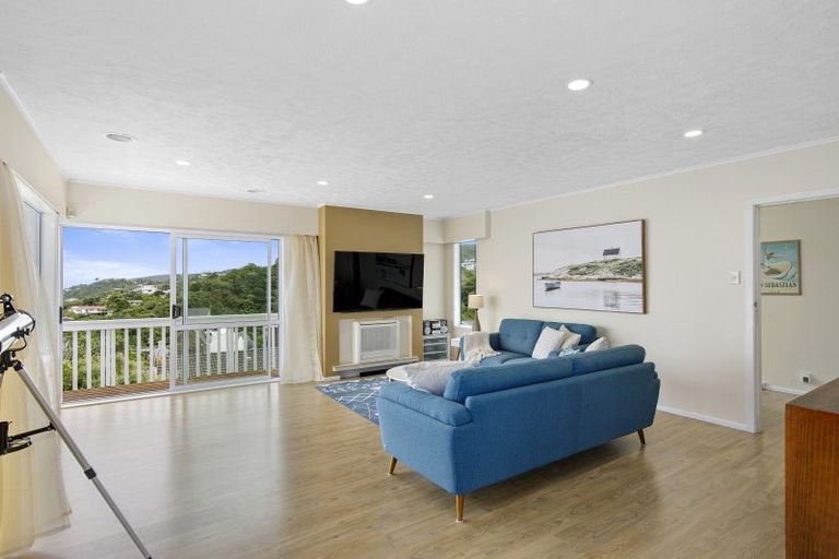 Photo of property in 42 Mulberry Street, Maungaraki, Lower Hutt, 5010