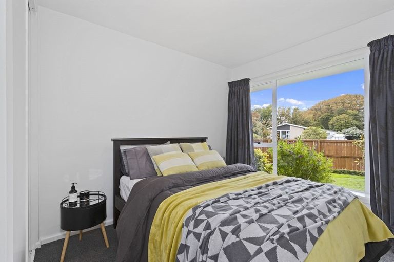Photo of property in 16 Gregan Crescent, Burnside, Christchurch, 8053
