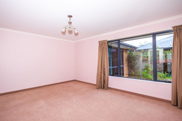 Photo of property in 8 Tancred Street, Geraldine, 7930