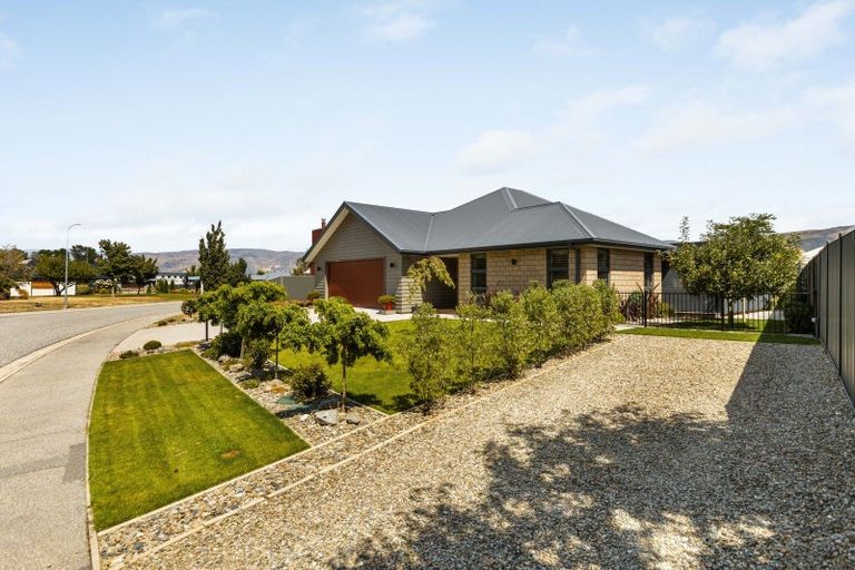 Photo of property in 18 Sunhaven Cove, Cromwell, 9310