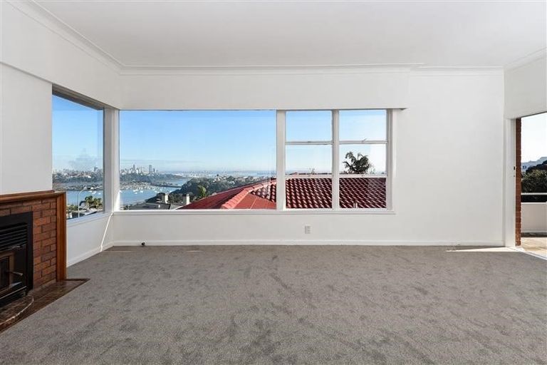 Photo of property in 13 Sudeley Street, Orakei, Auckland, 1071