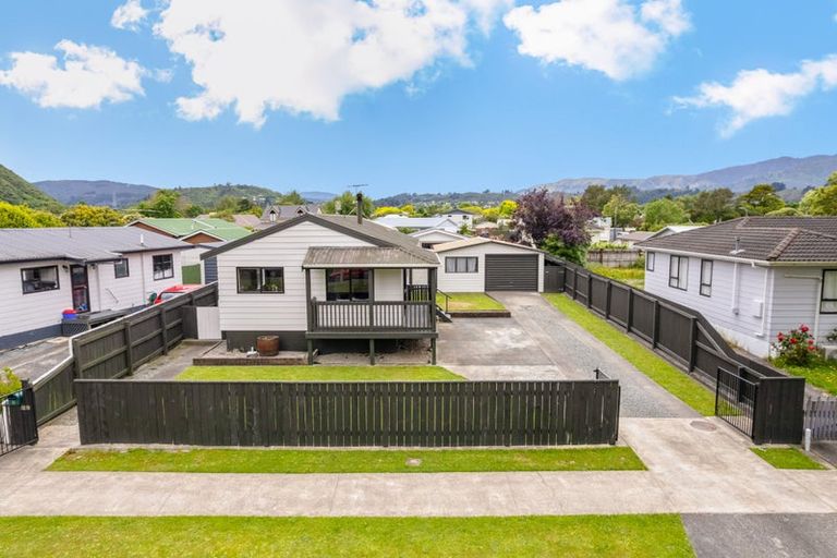Photo of property in 94 Totara Park Road, Totara Park, Upper Hutt, 5018