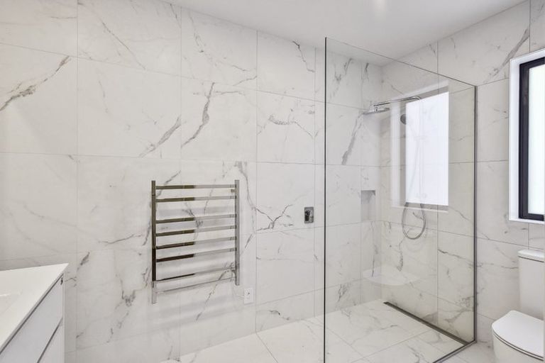 Photo of property in 23 Hudson Place, Paraparaumu, 5032