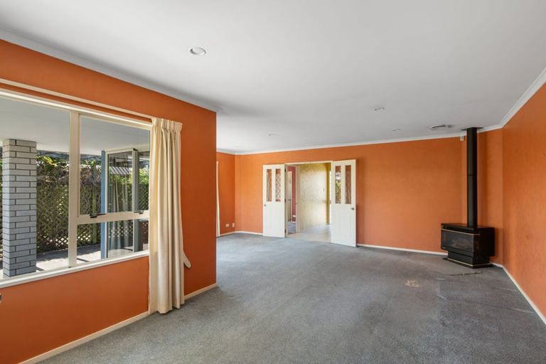 Photo of property in 43 Aston Drive, Waimairi Beach, Christchurch, 8083