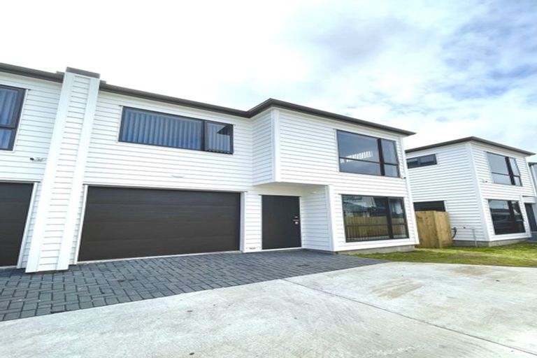 Photo of property in 127b Russell Road, Manurewa, Auckland, 2102