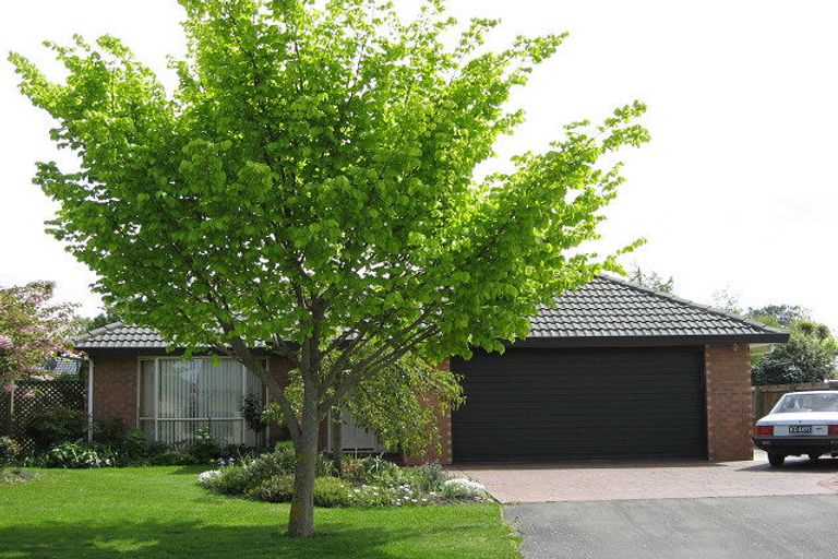 Photo of property in 6 Milesbrook Close, Rangiora, 7400