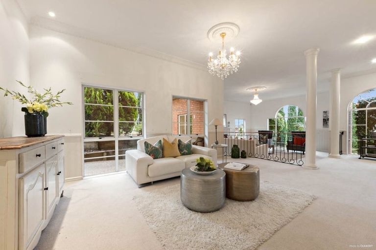 Photo of property in 26 Anaheim Boulevard, Shamrock Park, Auckland, 2016