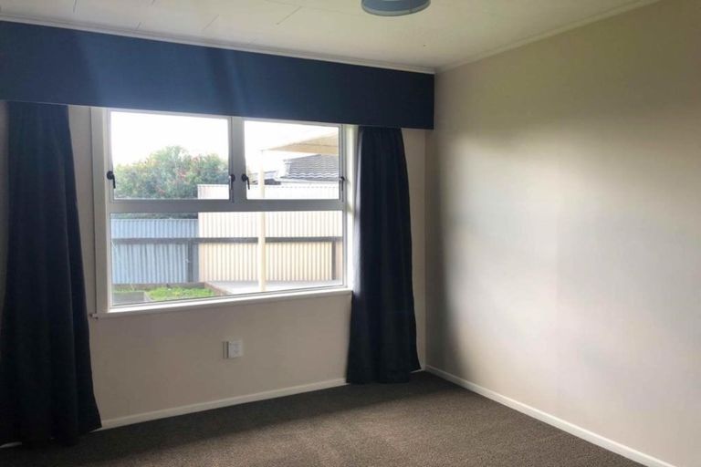 Photo of property in 15 Rochester Street, Tamatea, Napier, 4112