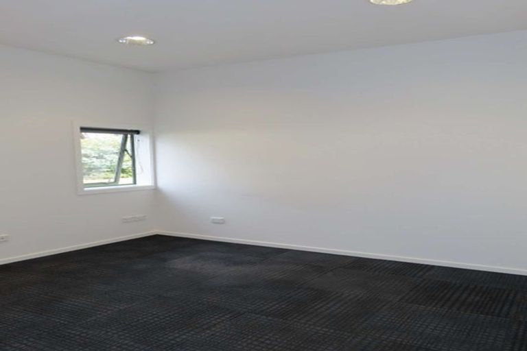 Photo of property in 184 Johns Road, Northwood, Christchurch, 8051