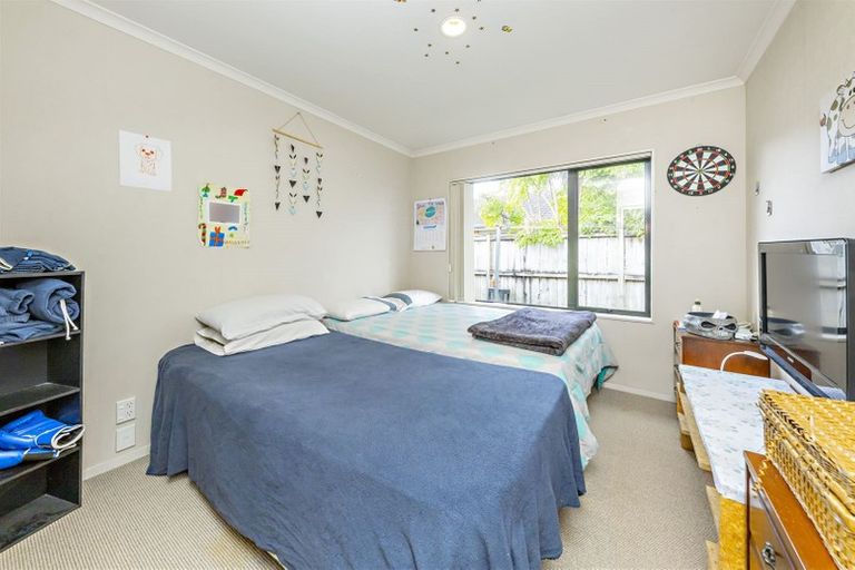 Photo of property in 9 Villino Place, Randwick Park, Auckland, 2105