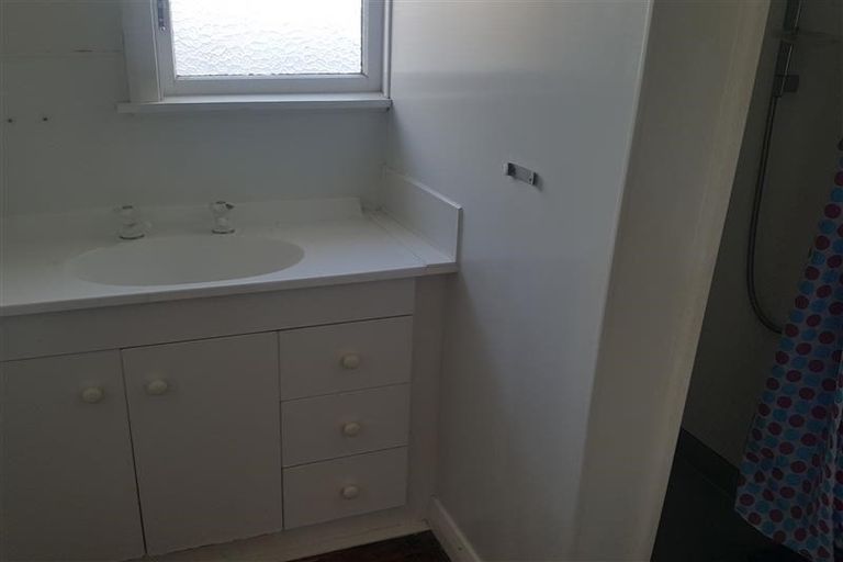 Photo of property in 50 Cameron Street, New Plymouth, 4310