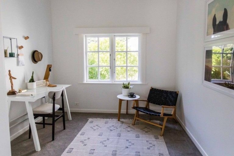 Photo of property in 16 Rodrigo Road, Kilbirnie, Wellington, 6022