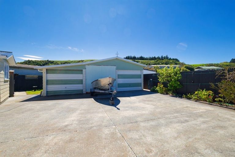 Photo of property in 41 South Bay Parade, South Bay, Kaikoura, 7300
