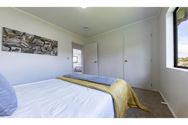 Photo of property in 6 Tellin Close, Massey, Auckland, 0614