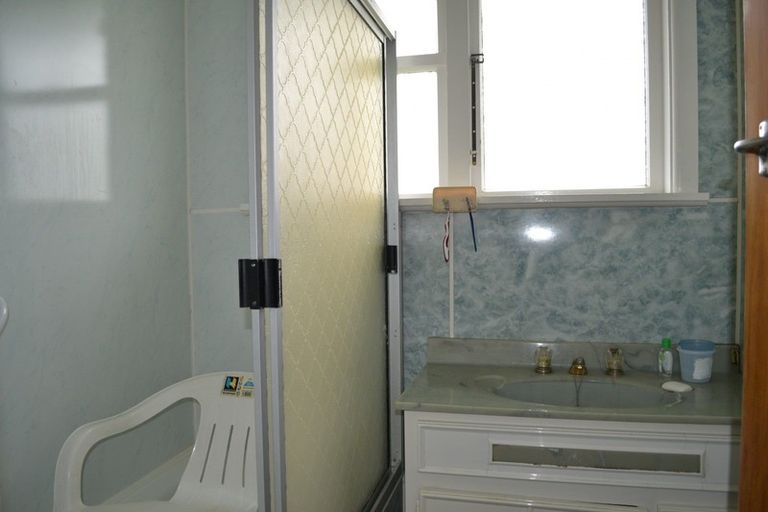 Photo of property in 6 Mclean Street, Glenavy, Waimate, 7980