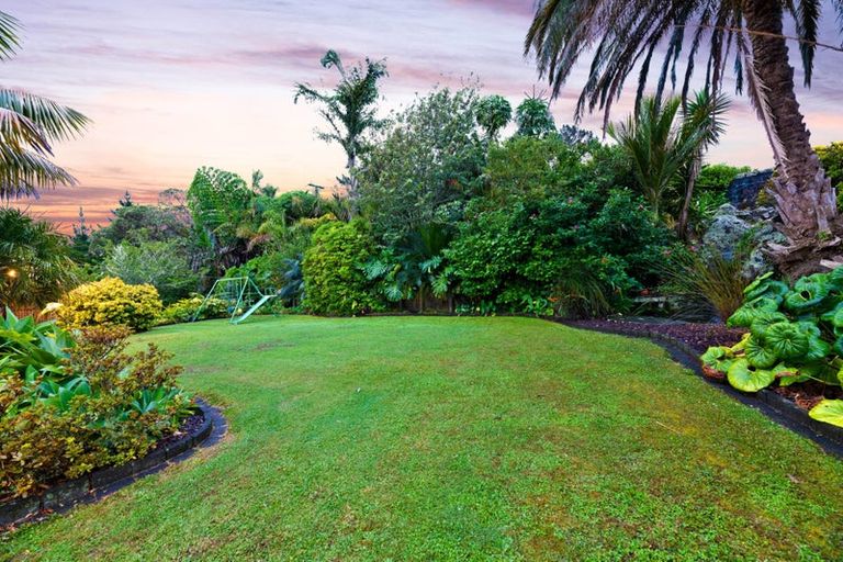 Photo of property in 53 Lonely Track Road, Fairview Heights, Auckland, 0632