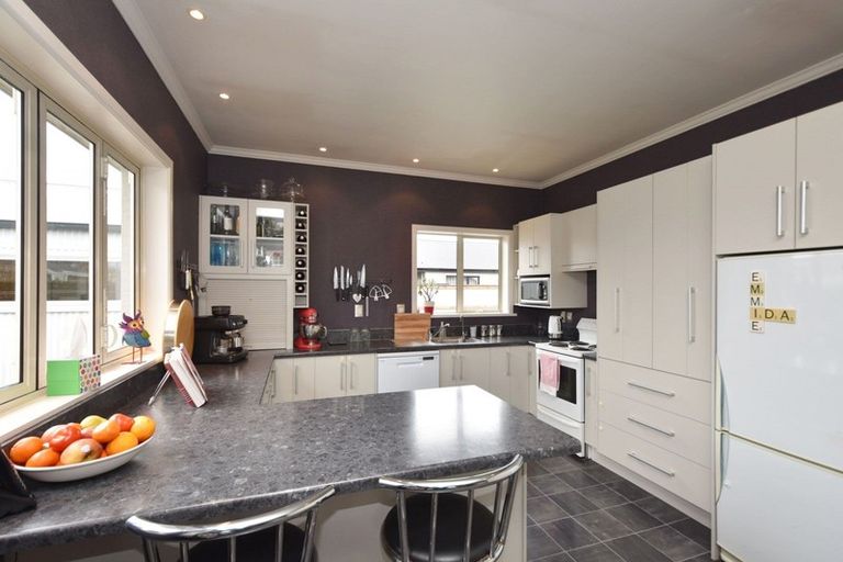 Photo of property in 222 Chelmsford Street, Waverley, Invercargill, 9810