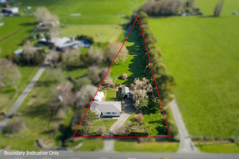 Photo of property in 396 Kairanga Bunnythorpe Road, Bunnythorpe, Palmerston North, 4478