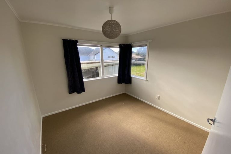 Photo of property in 45 Blakeborough Drive, Forrest Hill, Auckland, 0620