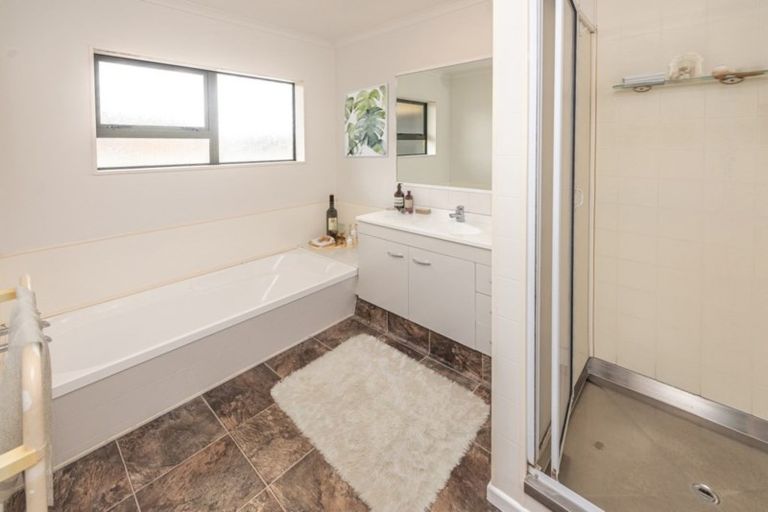 Photo of property in 1 Kelsi Street, Tawhero, Whanganui, 4501