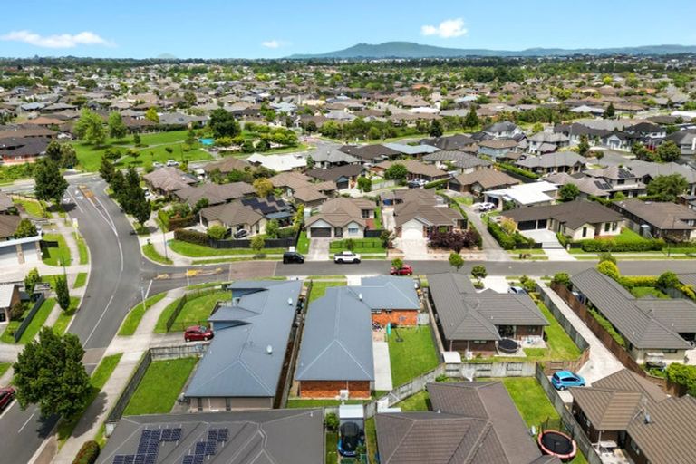 Photo of property in 4 Piwakawaka Court, Rototuna North, Hamilton, 3210