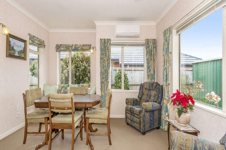 Photo of property in 27 Becmead Drive, Harewood, Christchurch, 8051