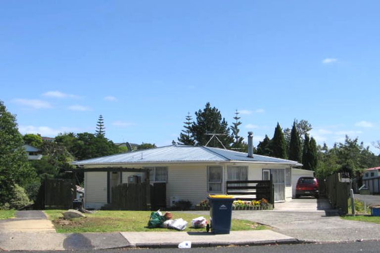 Photo of property in 55 Stott Avenue, Birkdale, Auckland, 0626