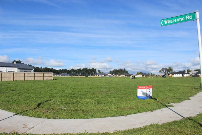 Photo of property in 15 Wheriko Avenue, Glenbrook, 2681