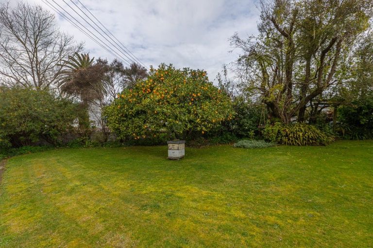 Photo of property in 57 Waverley Street, Waipawa, 4210