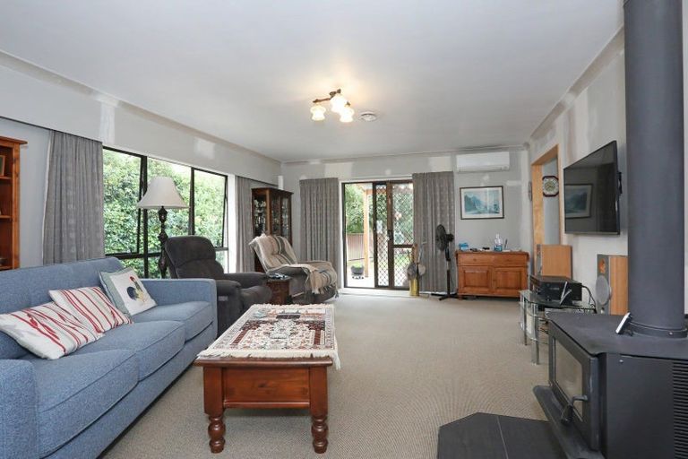 Photo of property in 12 Hammond Street, Bulls, 4818