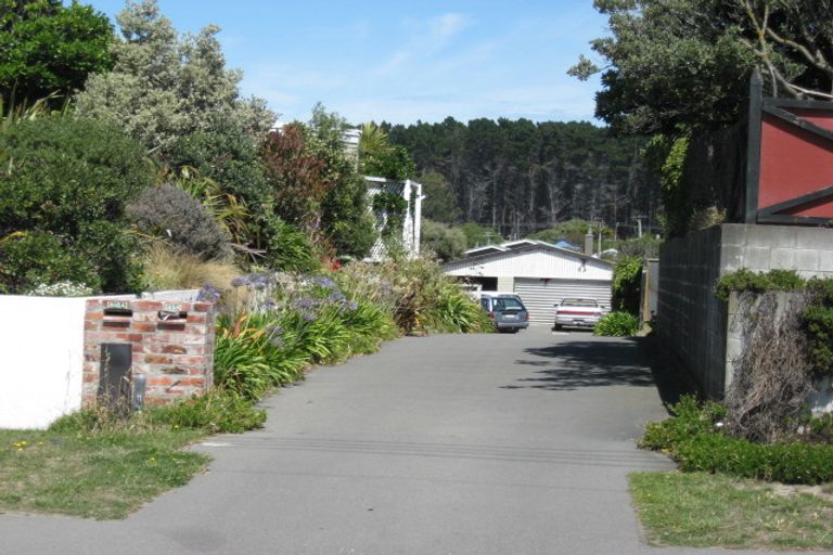 Photo of property in 460 Marine Parade, South New Brighton, Christchurch, 8062