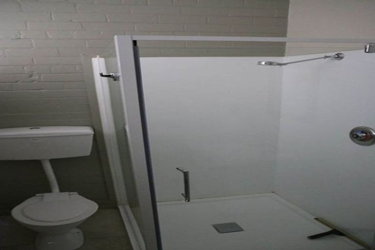 Photo of property in 8 Vogel Street, Dunedin Central, Dunedin, 9016