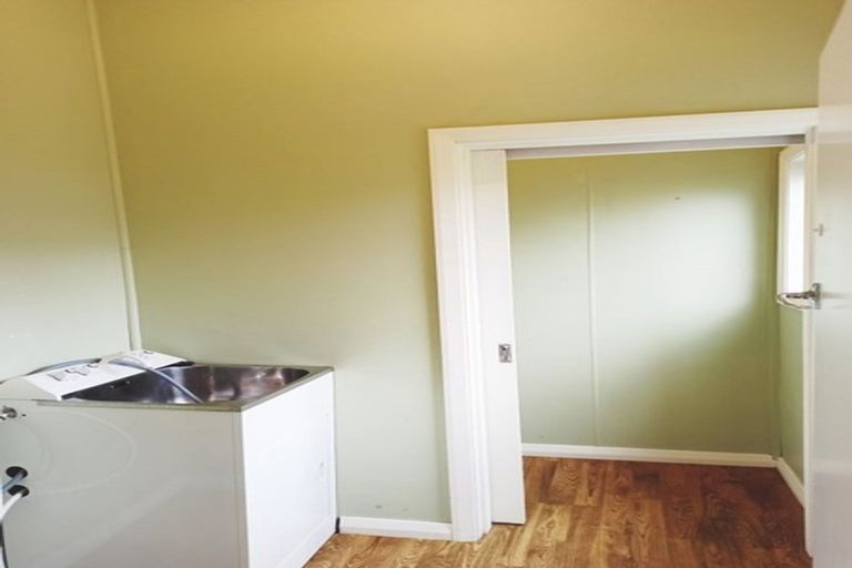 Photo of property in 21 Oakland Street, Andersons Bay, Dunedin, 9013