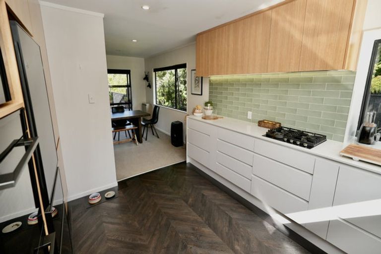 Photo of property in 7 Hillgrove Place, Fitzherbert, Palmerston North, 4410
