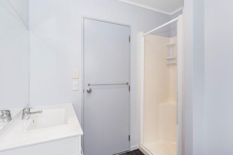 Photo of property in 12b Resolution Road, Welcome Bay, Tauranga, 3112