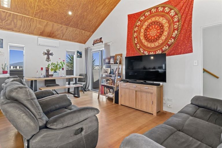 Photo of property in 42b Simpson Road, Papamoa Beach, Papamoa, 3118