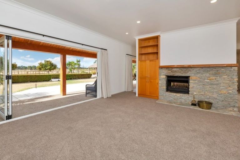 Photo of property in 93 Uretiti Road, Waipu, 0582