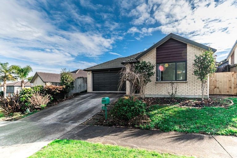 Photo of property in 3 Norwood Drive, Flat Bush, Auckland, 2019