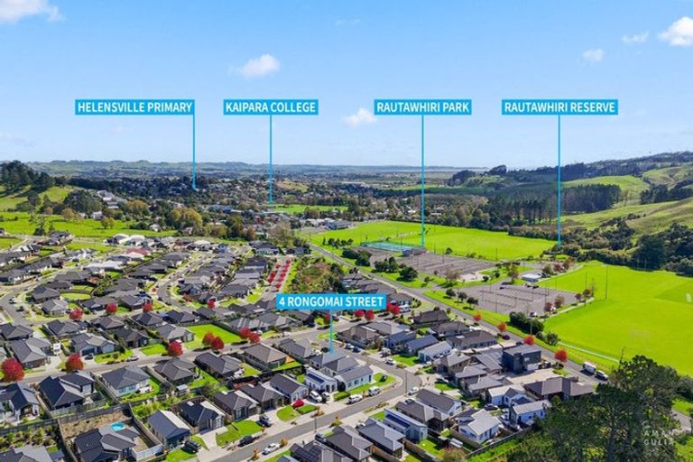 Photo of property in 4 Rongomai Street, Helensville, 0800