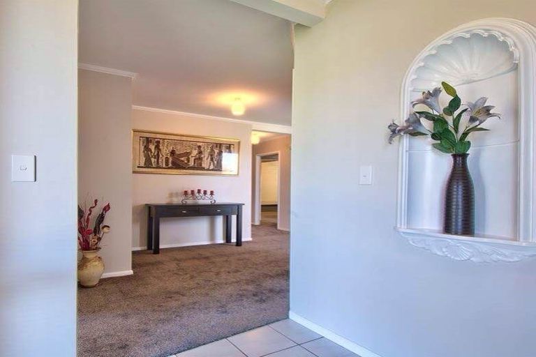 Photo of property in 7 Soling Place, West Harbour, Auckland, 0618