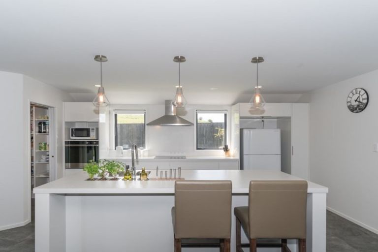 Photo of property in 24 Macdonald Heights, Feilding, 4702