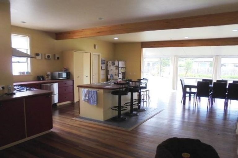 Photo of property in 4 Jervois Road, Jervoistown, Napier, 4112