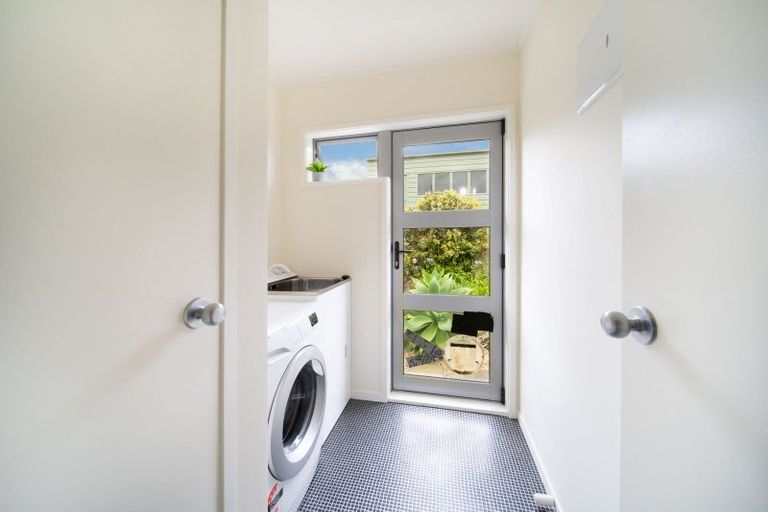 Photo of property in 571 Shoemaker Road, Waipu, 0582